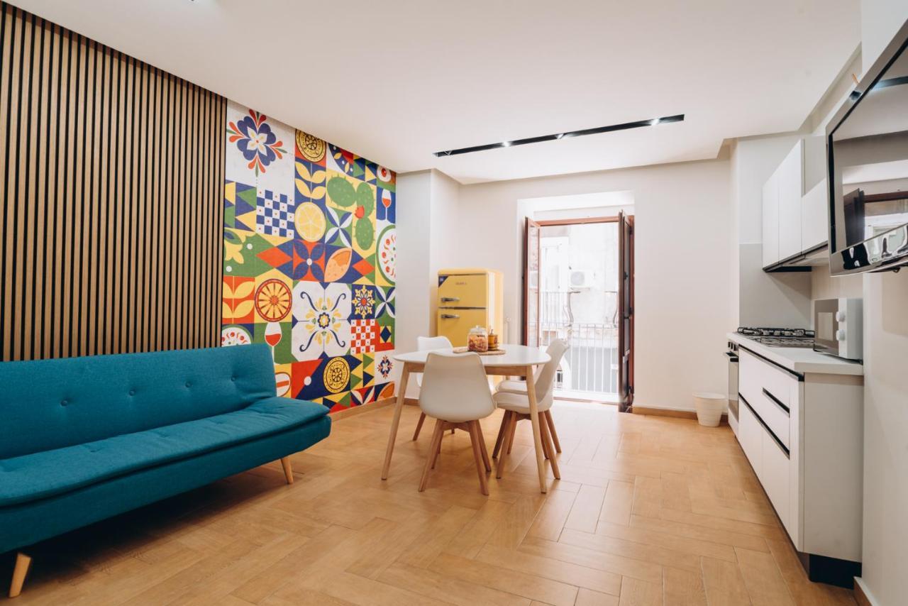 Kalos Apartments Катанія Екстер'єр фото